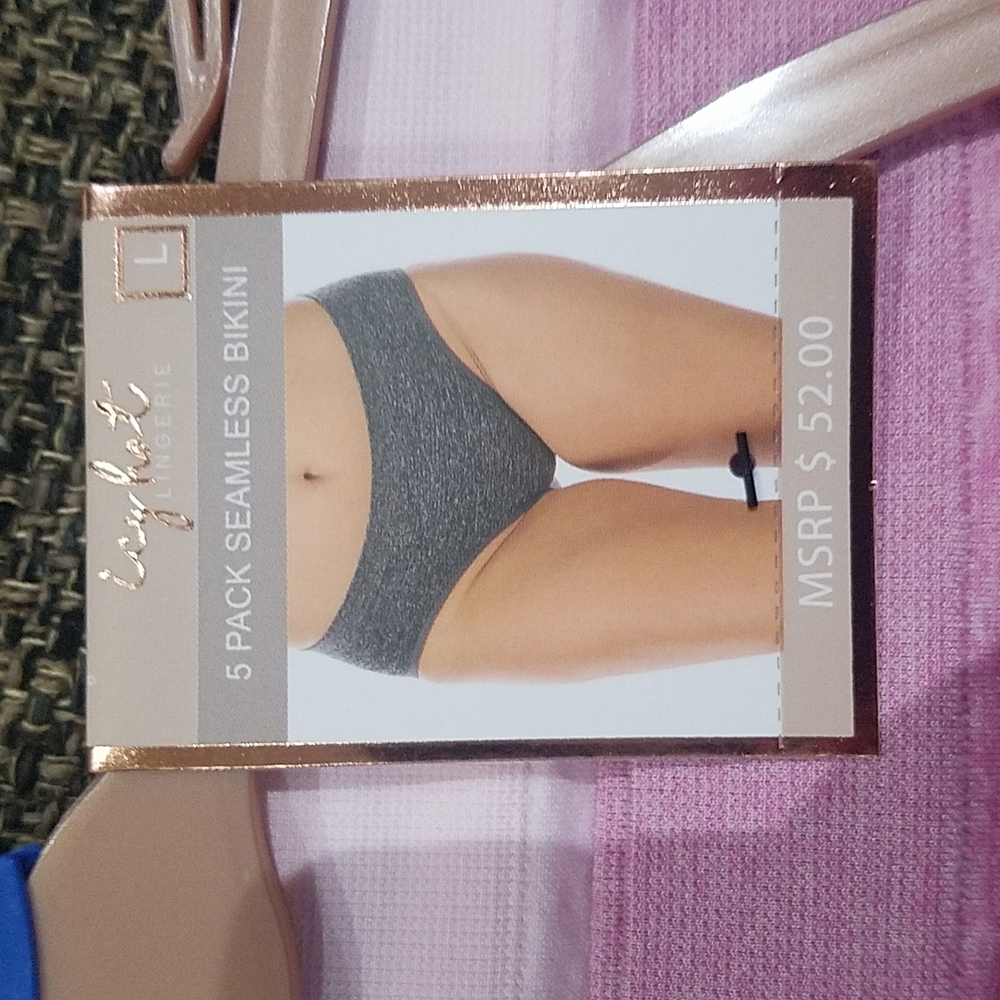 Bikini Briefs - Picture 3 of 8
